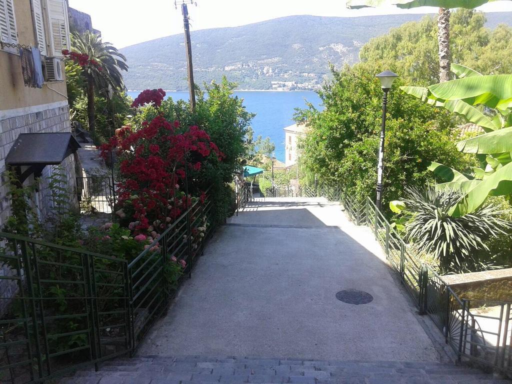 Apartment Old Town Herceg Novi Exterior foto