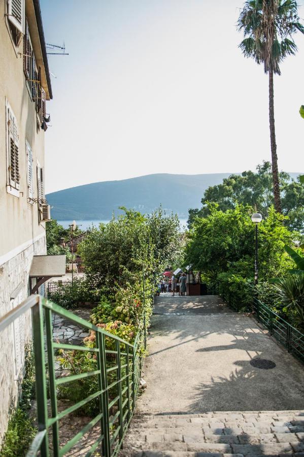 Apartment Old Town Herceg Novi Exterior foto